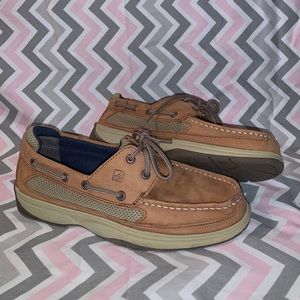 Boy’s Sperry Lanyard Boat Shoes!!